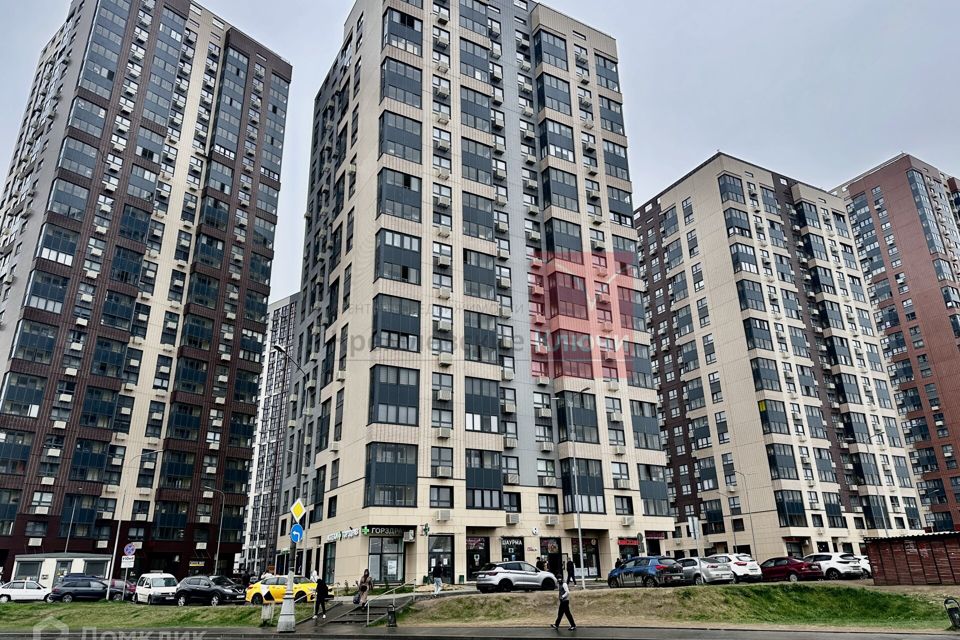 Продаётся 3-комнатная квартира, 77.4 м²