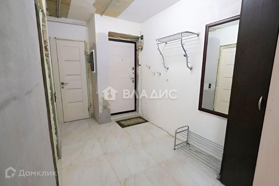 Продаётся 4-комнатная квартира, 58.6 м²
