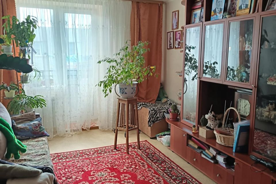Продаётся 3-комнатная квартира, 71 м²