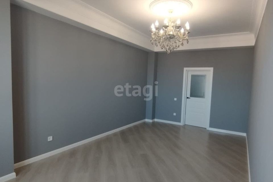 Продаётся 2-комнатная квартира, 75 м²