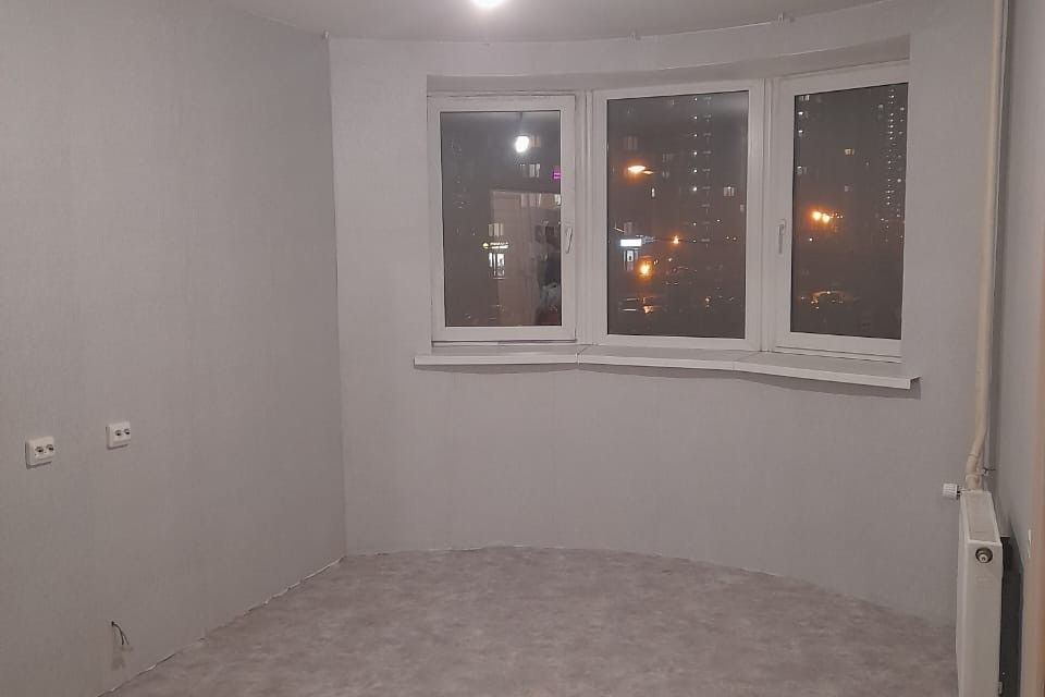Продаётся 1-комнатная квартира, 42.4 м²