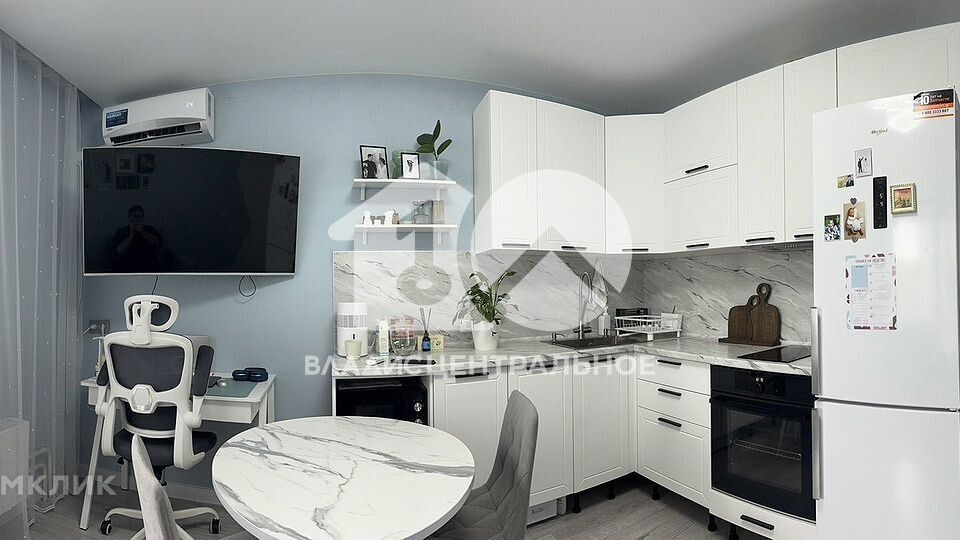 Продаётся 1-комнатная квартира, 37 м²