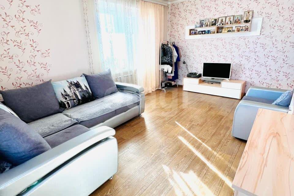 Продаётся 2-комнатная квартира, 70 м²
