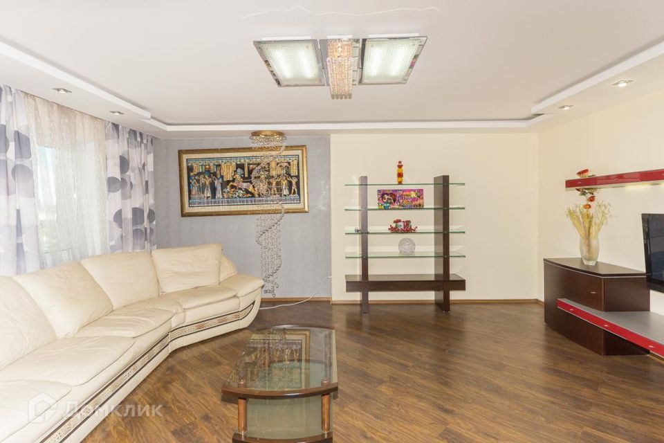 Сдаётся 3-комнатная квартира, 114.1 м²