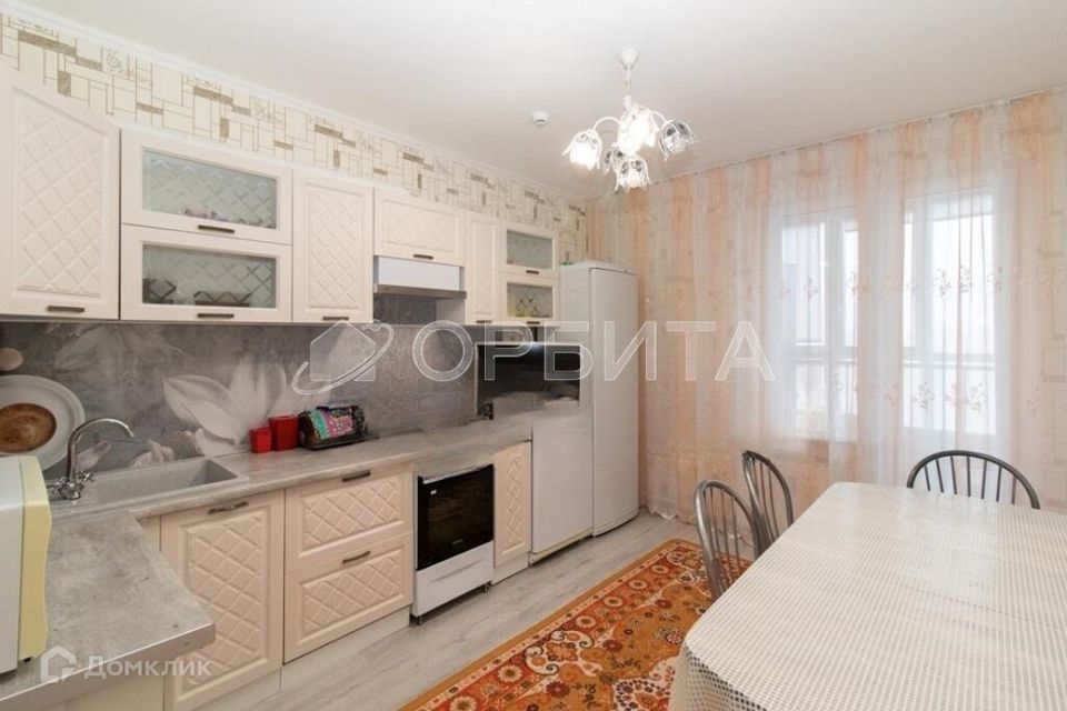 Продаётся 2-комнатная квартира, 56.1 м²