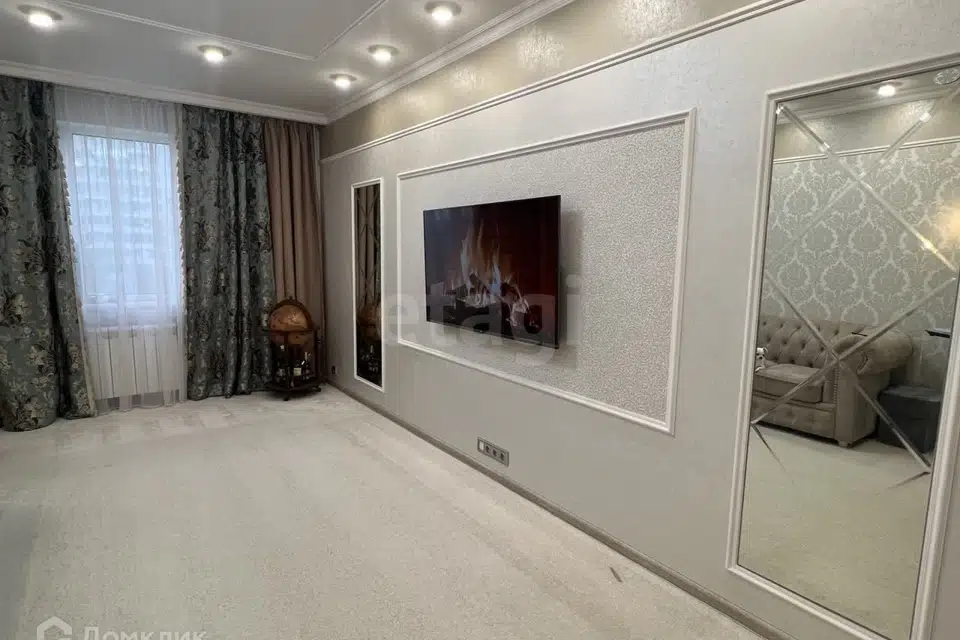 Продаётся 4-комнатная квартира, 100 м²