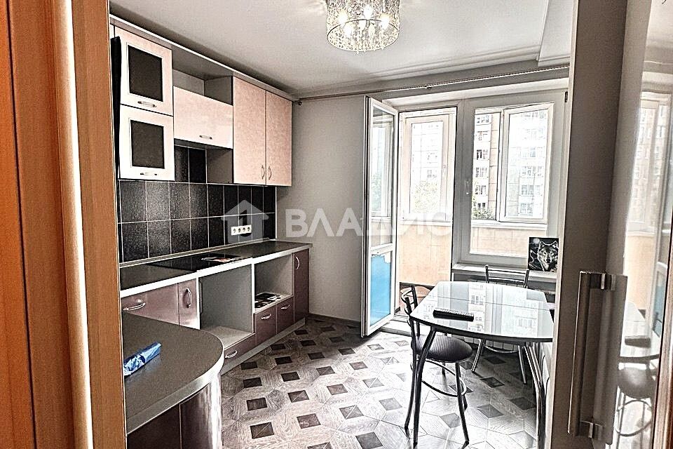 Продаётся 1-комнатная квартира, 40.6 м²