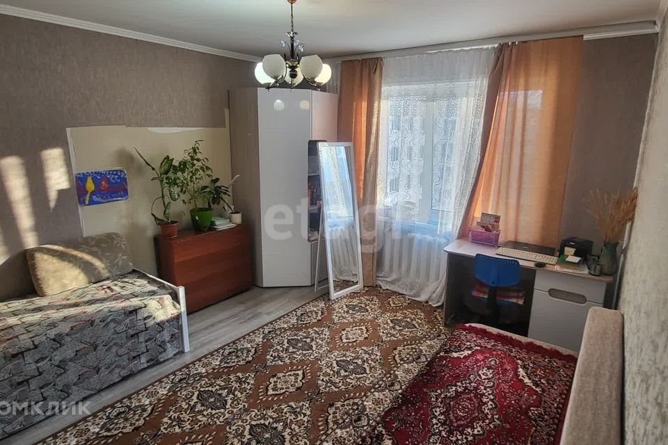 Продаётся 3-комнатная квартира, 61.5 м²