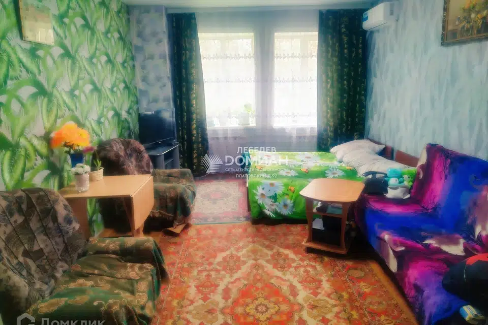 Продаётся 1-комнатная квартира, 40.2 м²