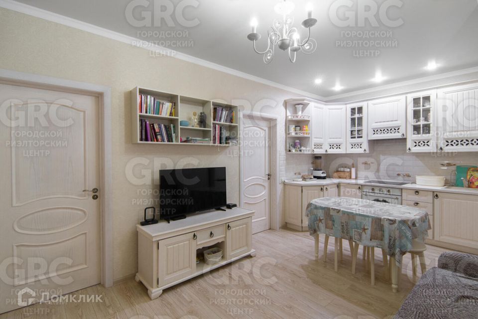 Продаётся 3-комнатная квартира, 44 м²