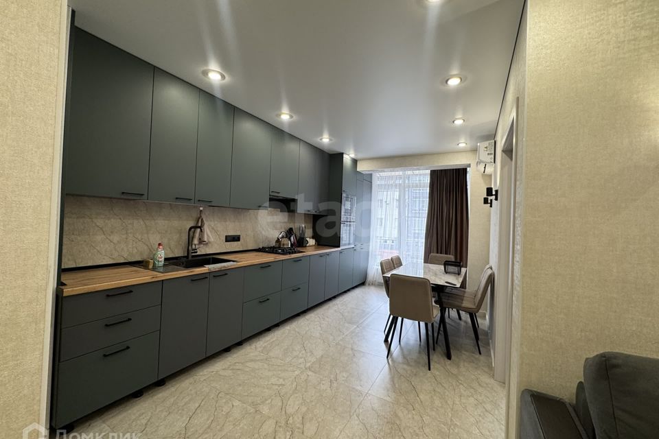 Сдаётся 2-комнатная квартира, 60 м²