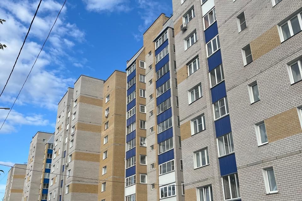 Продаётся 1-комнатная квартира, 41.9 м²