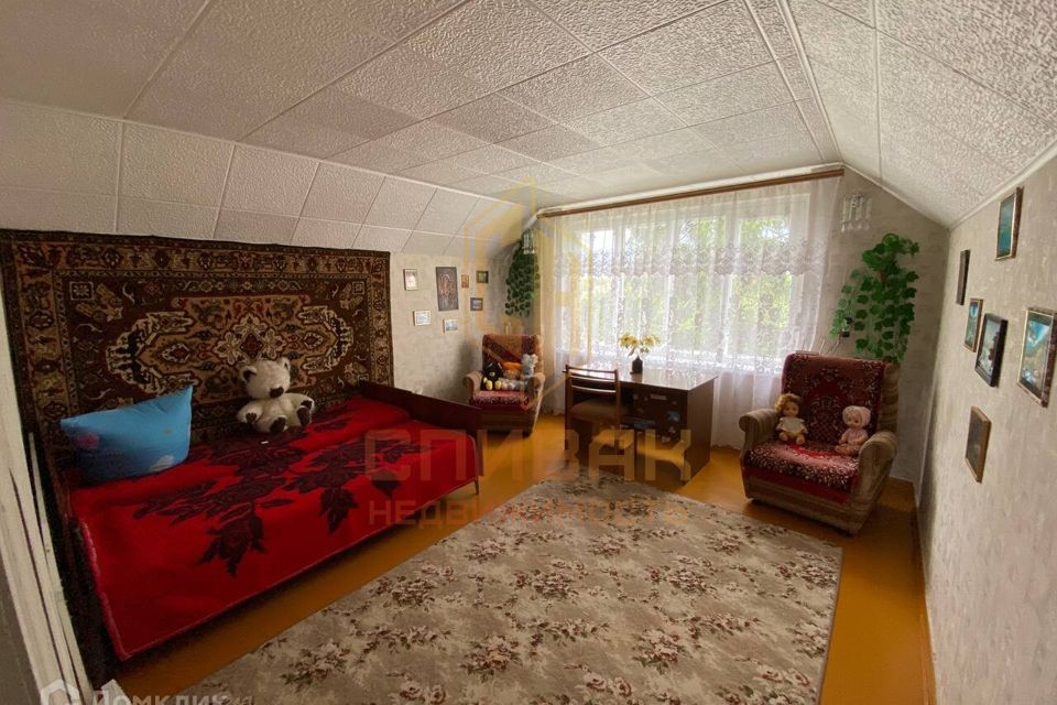 Продаётся 2-этажный дом, 165 м²