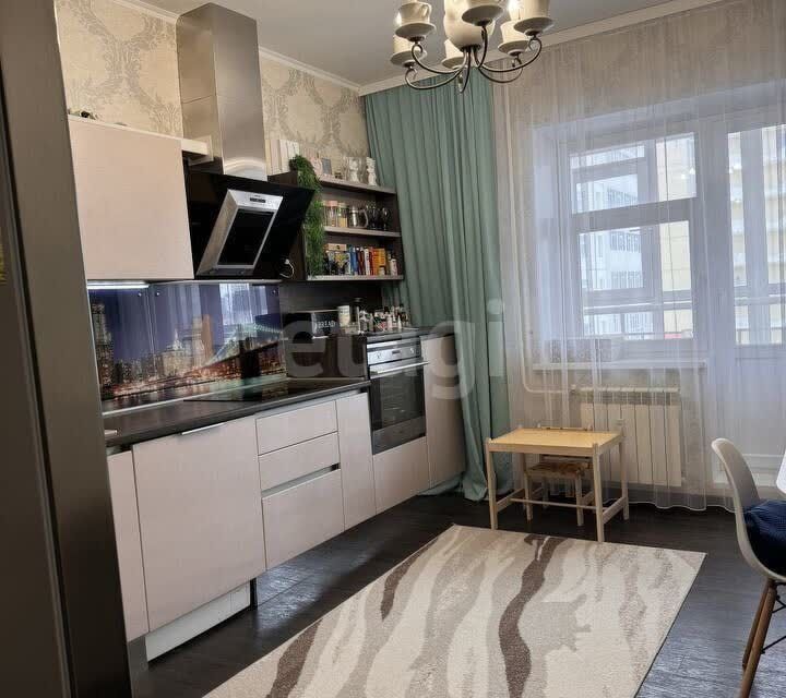Продаётся 2-комнатная квартира, 88.9 м²