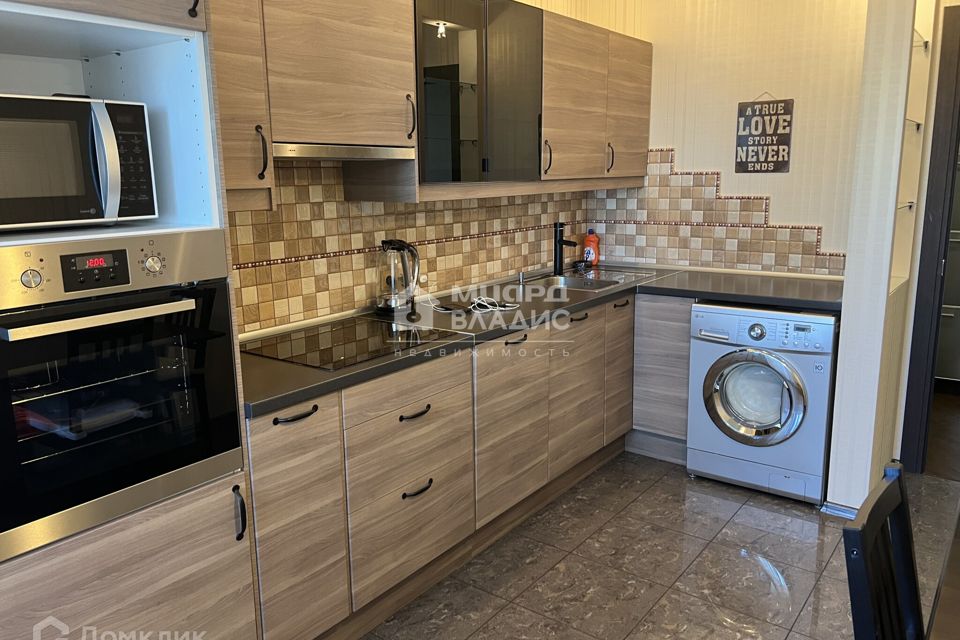 Сдаётся 3-комнатная квартира, 80.2 м²