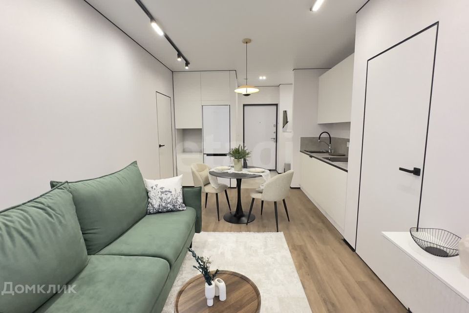 Продаётся 2-комнатная квартира, 56 м²