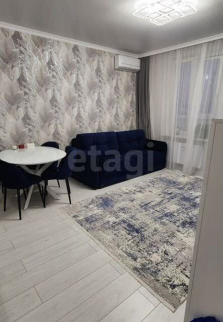 Продаётся 1-комнатная квартира, 38.8 м²