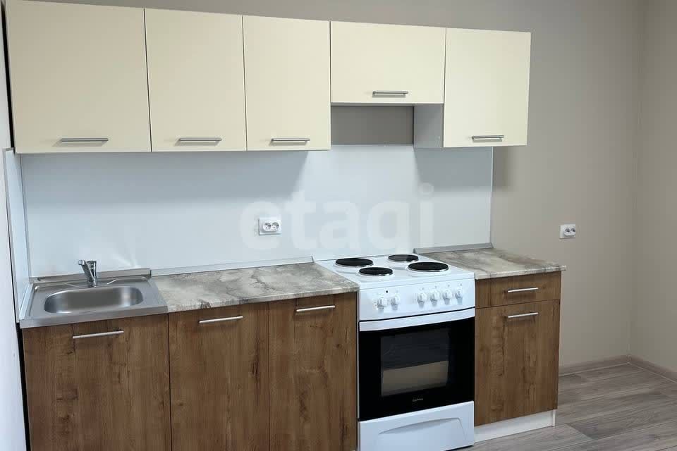 Сдаётся 2-комнатная квартира, 63 м²