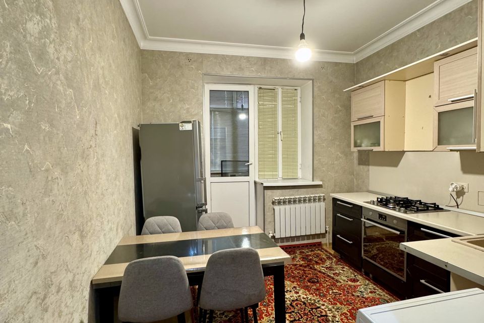 Продаётся 2-комнатная квартира, 72 м²