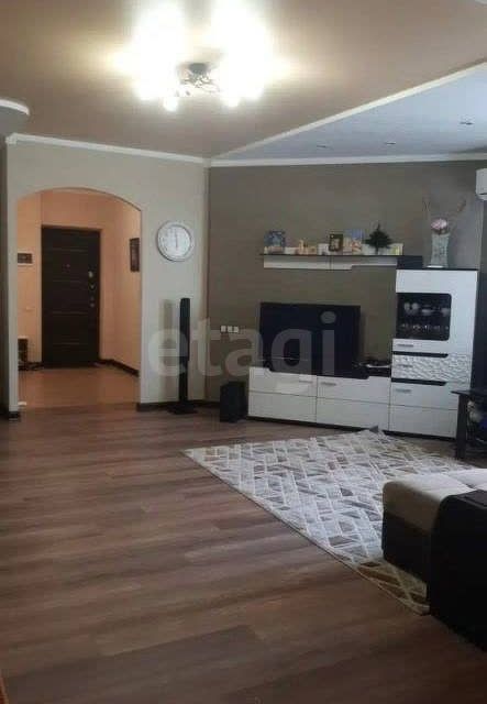 Продаётся 1-комнатная квартира, 45 м²
