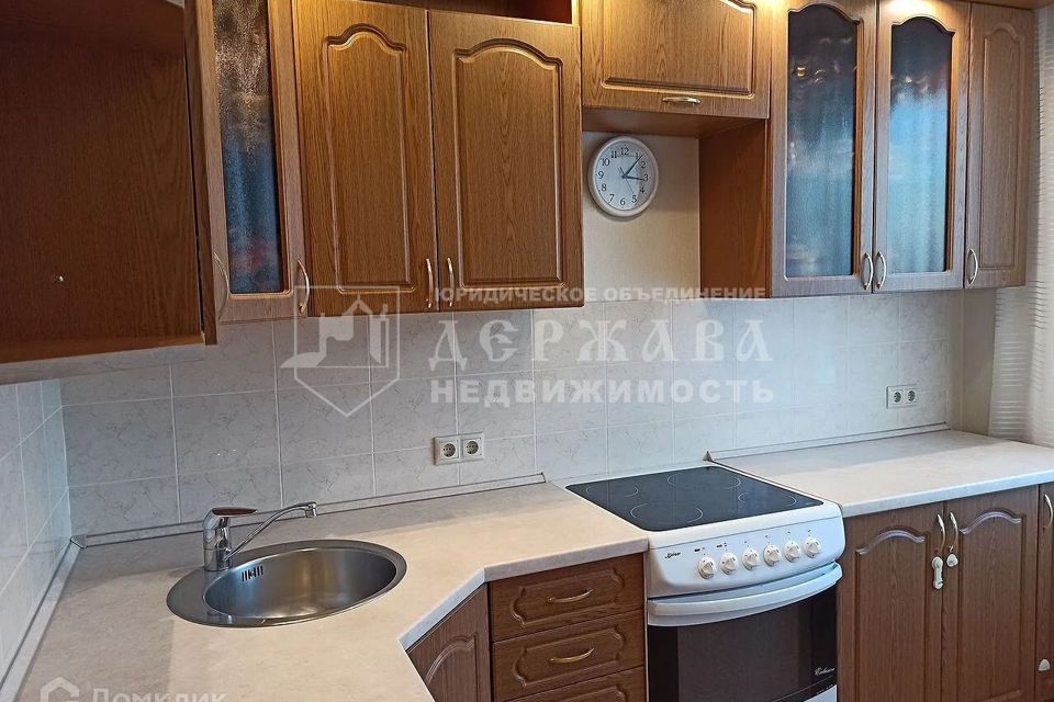 Продаётся 3-комнатная квартира, 60 м²