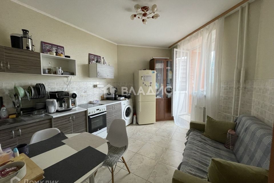 Продаётся 1-комнатная квартира, 43.9 м²