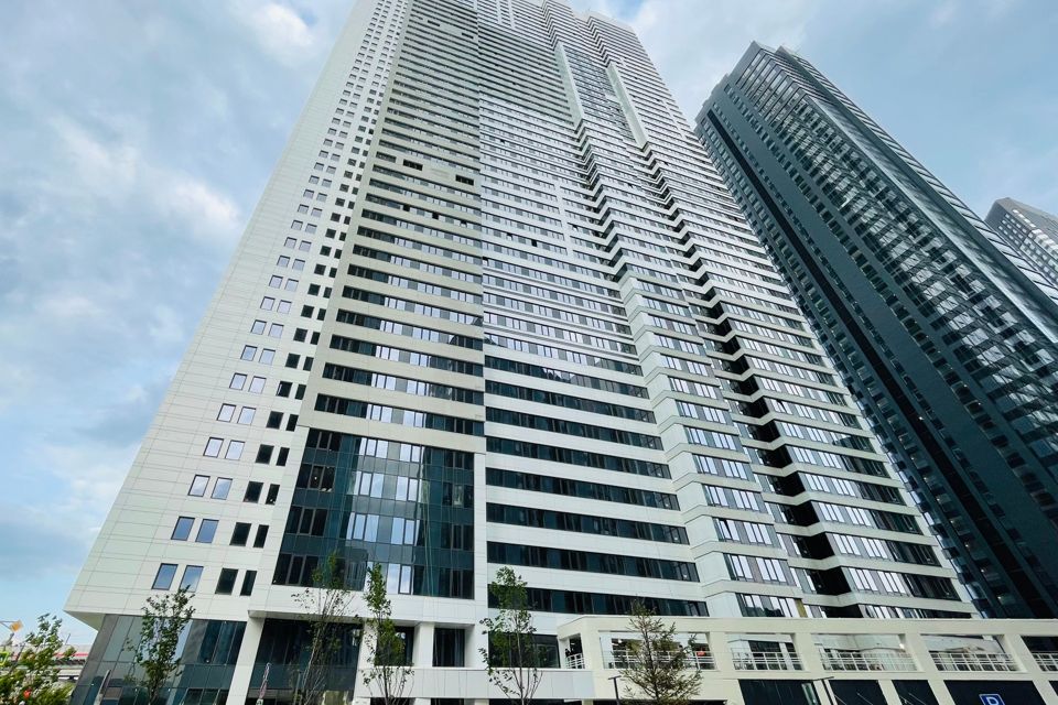 Продаётся 2-комнатная квартира, 83 м²