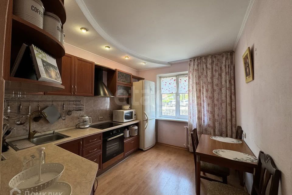 Продаётся 2-комнатная квартира, 56 м²