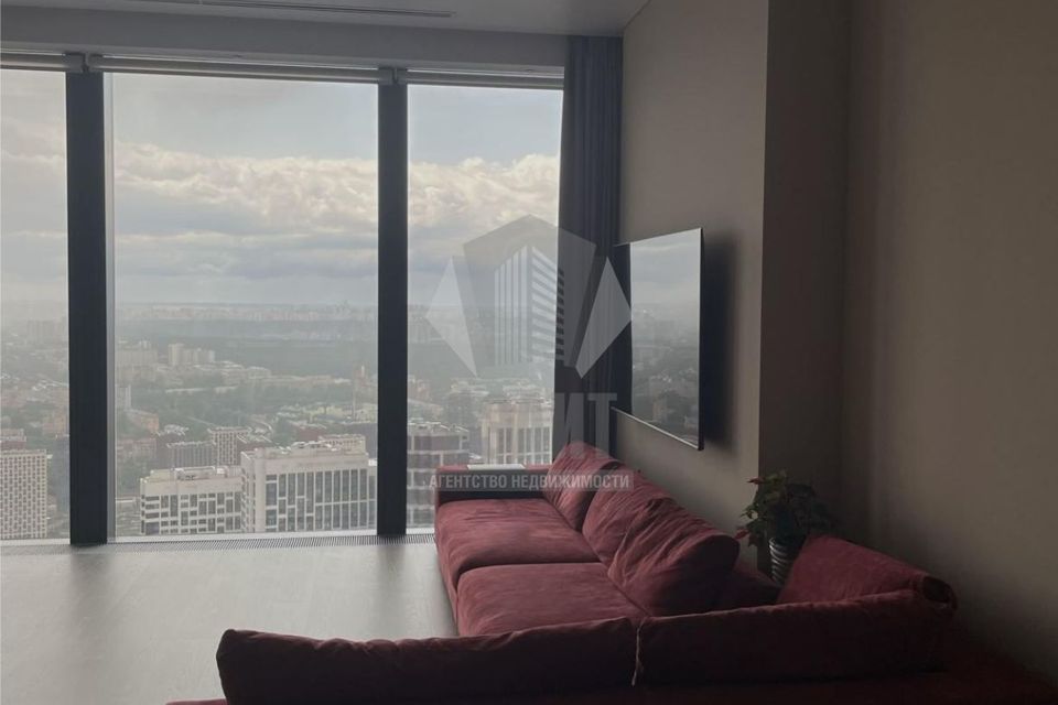 Сдаётся 1-комнатная квартира, 50.7 м²
