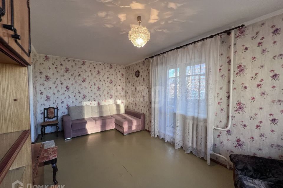 Сдаётся 2-комнатная квартира, 50.5 м²