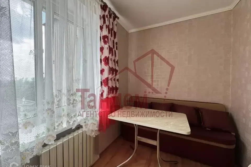 Продаётся 1-комнатная квартира, 30.4 м²
