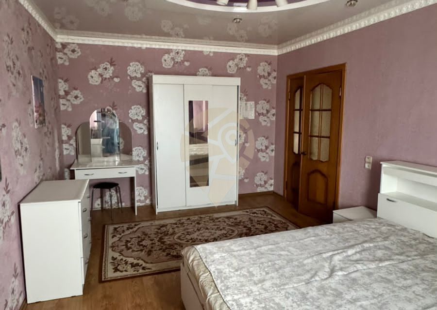 Сдаётся 4-комнатная квартира, 80.4 м²