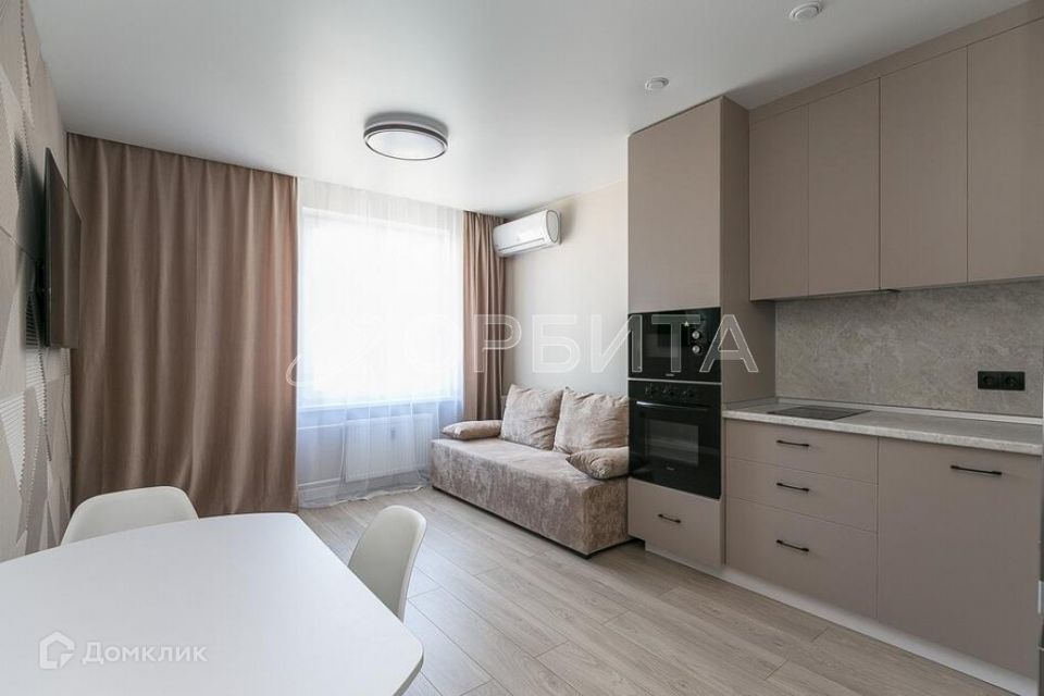 Продаётся 1-комнатная квартира, 37.4 м²