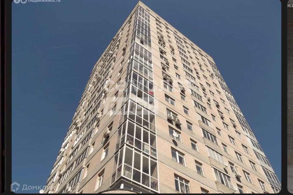 Продаётся 1-комнатная квартира, 45.2 м²
