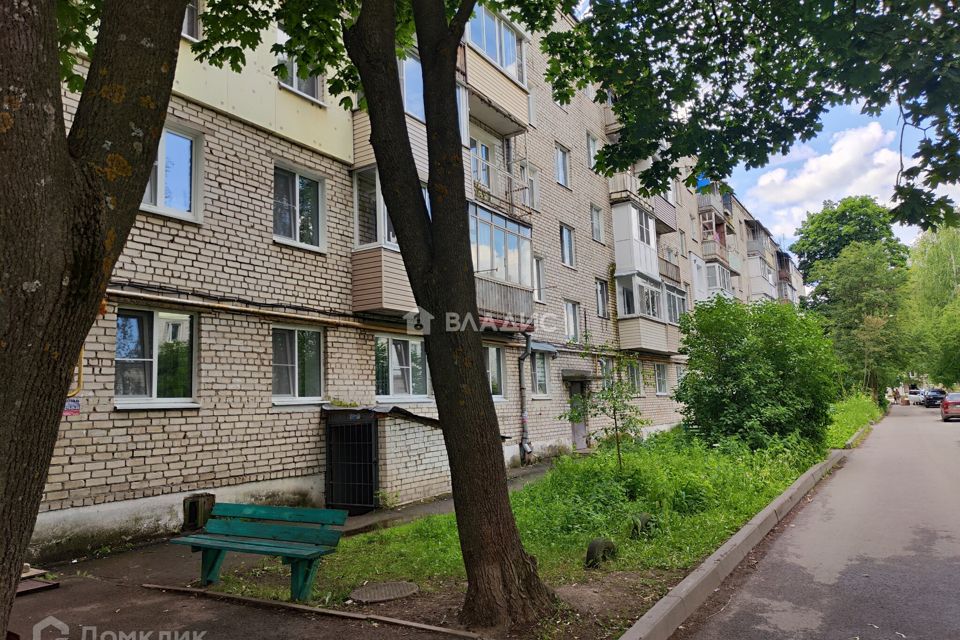 Продаётся 2-комнатная квартира, 41.8 м²