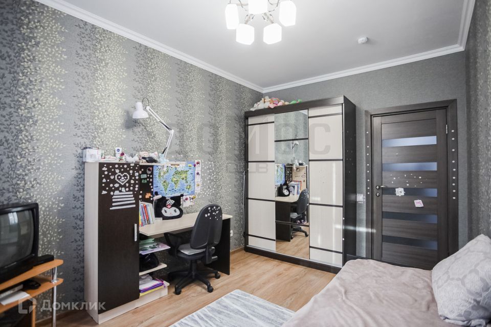 Продаётся 3-комнатная квартира, 70.3 м²