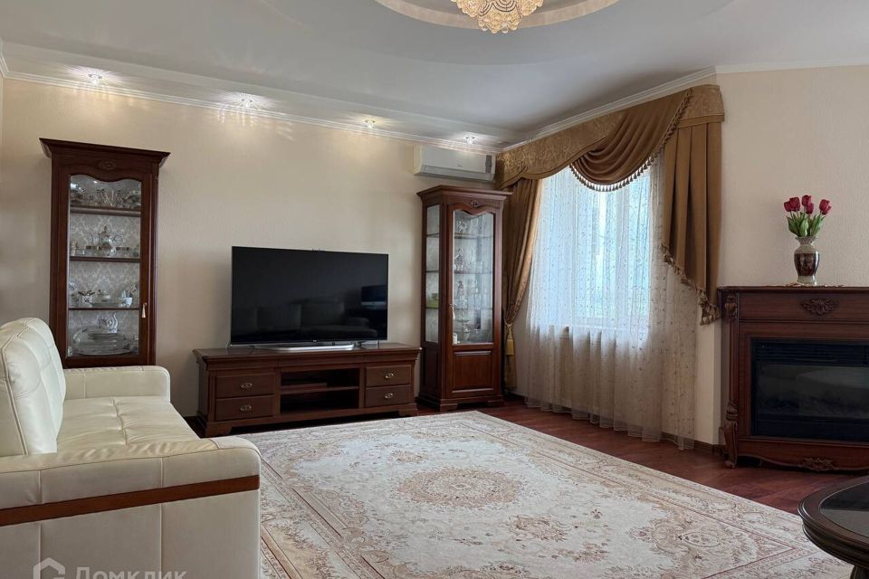 Продаётся 2-комнатная квартира, 84 м²