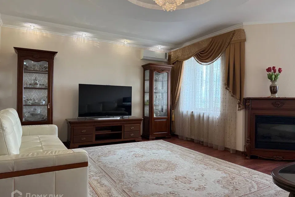 Продаётся 2-комнатная квартира, 84 м²