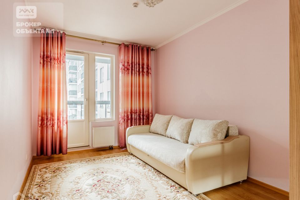 Сдаётся 2-комнатная квартира, 80 м²