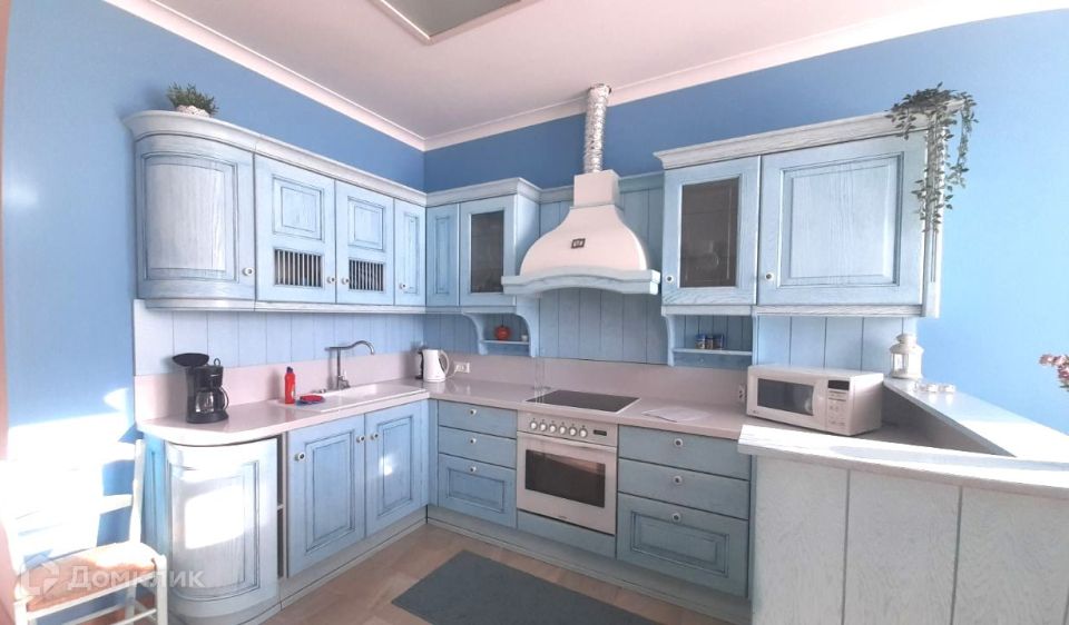 Продаётся 1-комнатная квартира, 54 м²