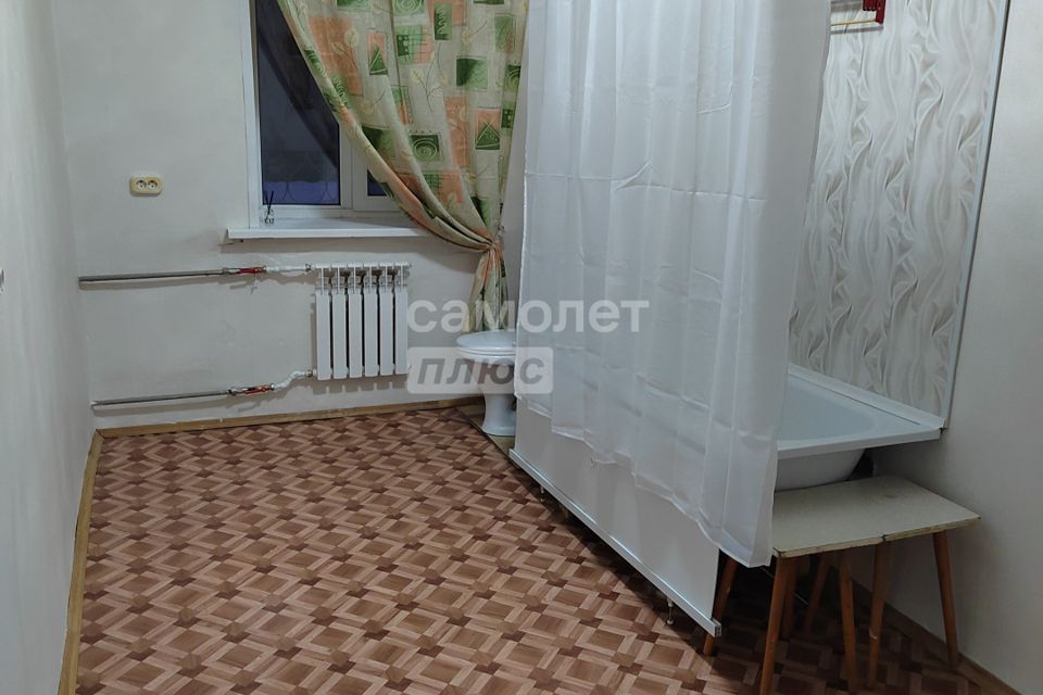 Продаётся комната в 3-комн. квартире, 11.4 м²