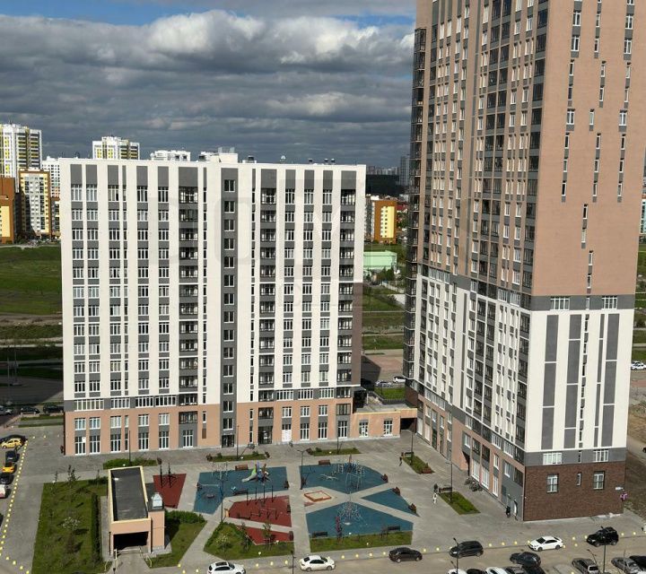 Продаётся 3-комнатная квартира, 95.9 м²