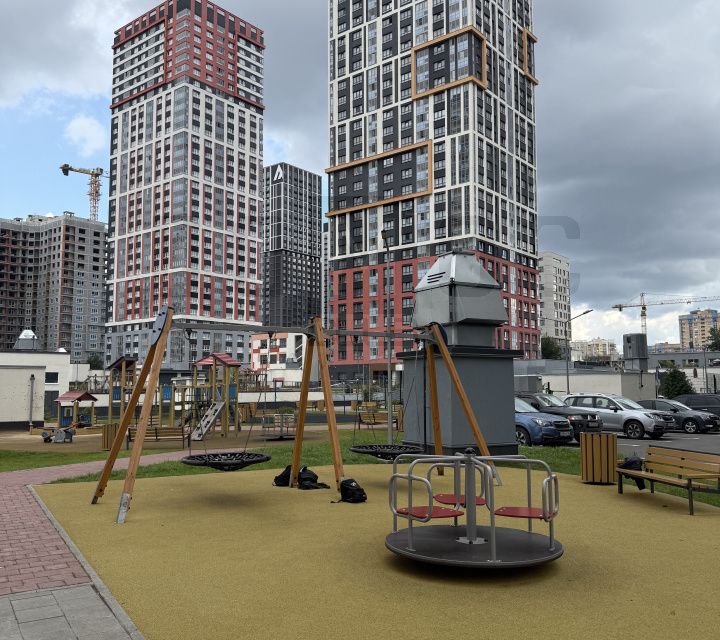 Продаётся 1-комнатная квартира, 39.8 м²