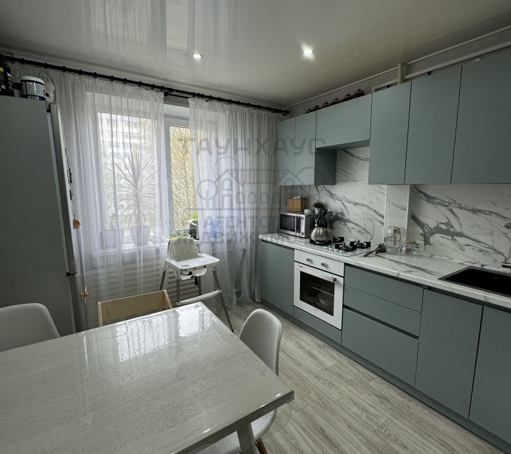 Продаётся 2-комнатная квартира, 56.3 м²