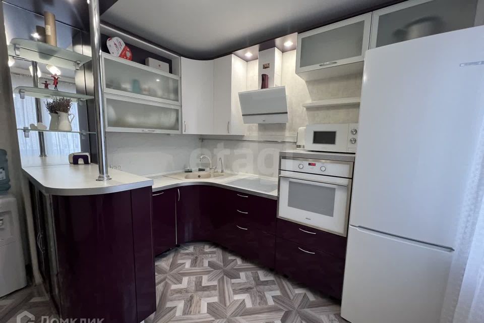 Сдаётся 2-комнатная квартира, 57 м²