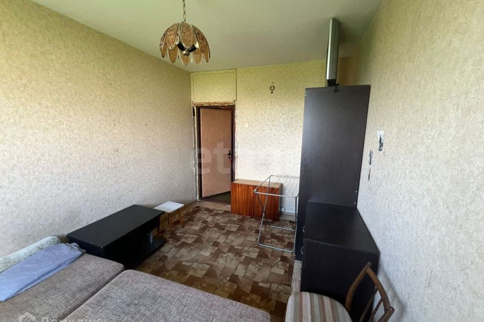 Продаётся комната в 3-комн. квартире, 56 м²