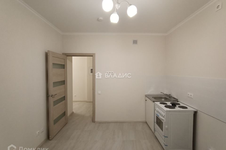 Продаётся 2-комнатная квартира, 56.8 м²