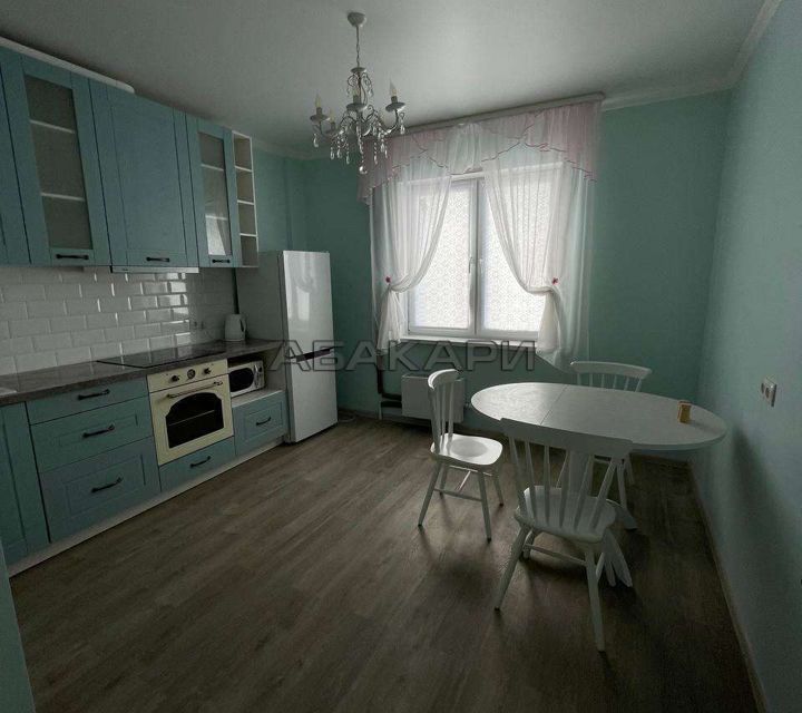 Сдаётся 1-комнатная квартира, 41 м²