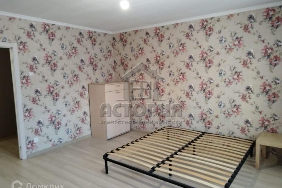 Продаётся 1-комнатная квартира, 40.2 м²