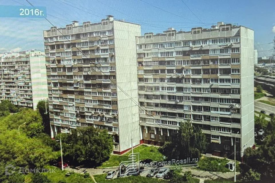 Продаётся комната в 3-комн. квартире, 72.8 м²